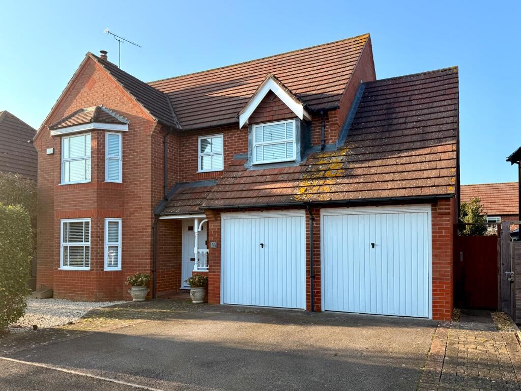 Main image of property: Hawthorn Way, Shipston-On-Stour, Warwickshire, CV36