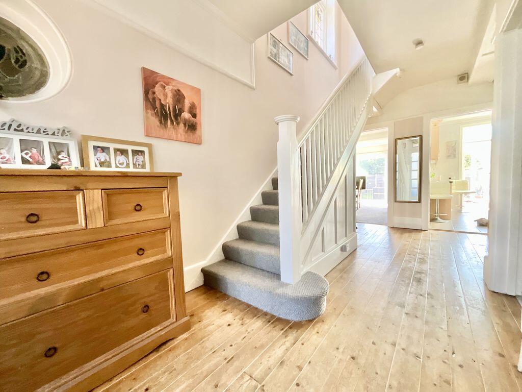 Avoncliffe Road, Southbourne photo 4