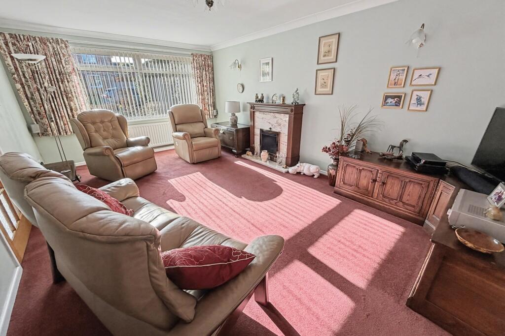 House in Merley, Oakley, Poole - View 2