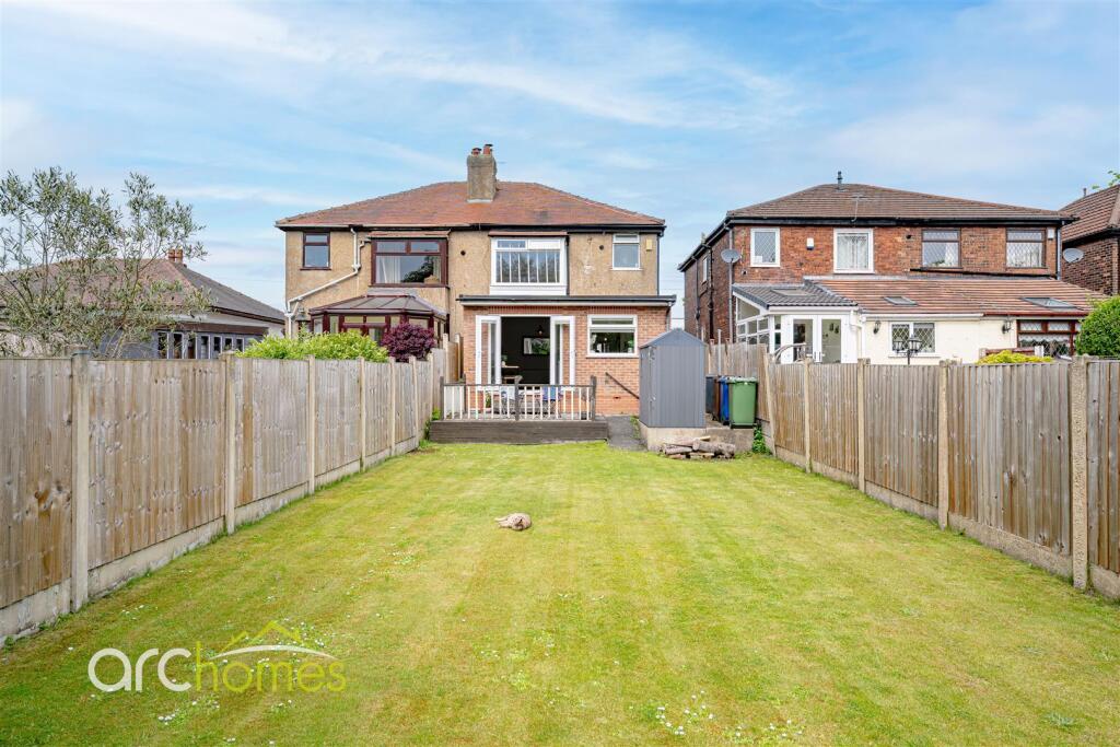 House in Wigan, Shakerley - More