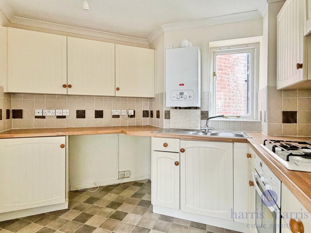 Apartment in East Devon, Axminster - View 3
