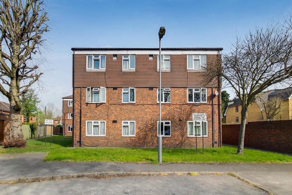 Main image of property: Russets Close, London, E4