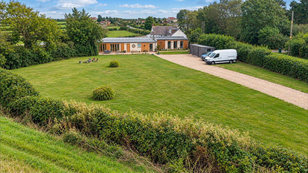 Main image of property: Knights In The Bottom, Chickerell, WEYMOUTH