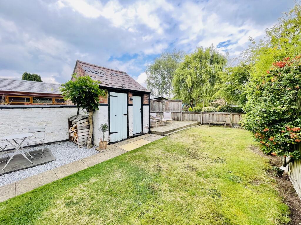 House in Crewe - View 2