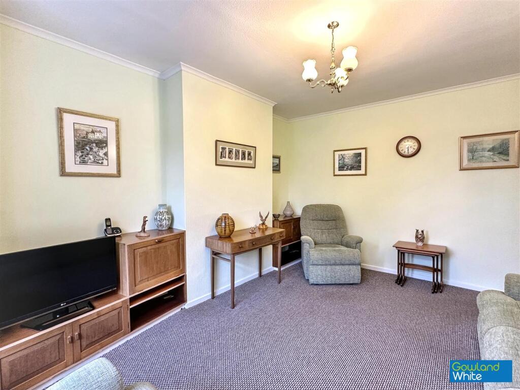 House in Stockton-on-Tees - More