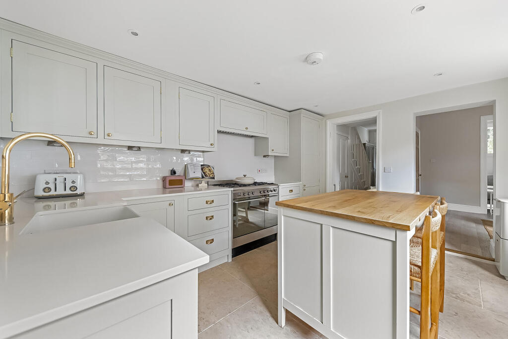 House in London - More