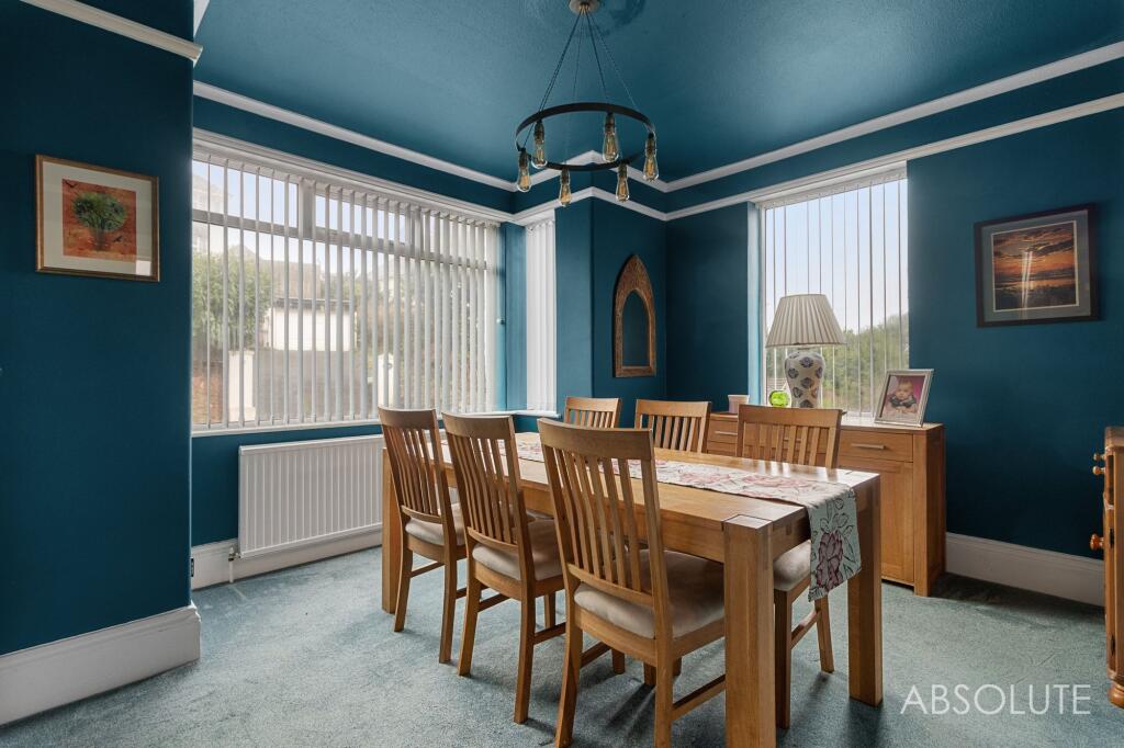 House in Torquay - More