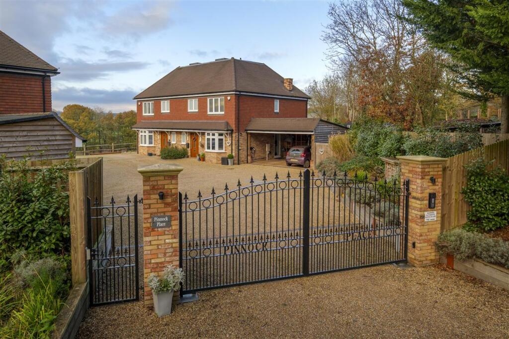 Main image of property: Meadow View, 4 Pinnock Place, Pluckley