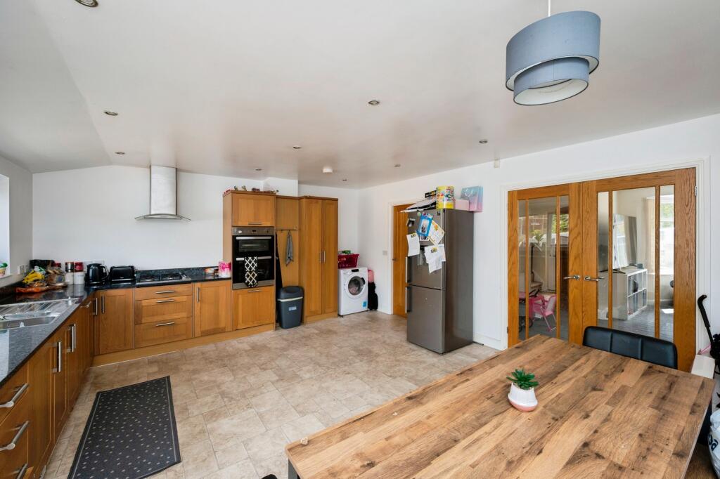 Dale Lane, Blidworth, Mansfield, NG21 - View 5