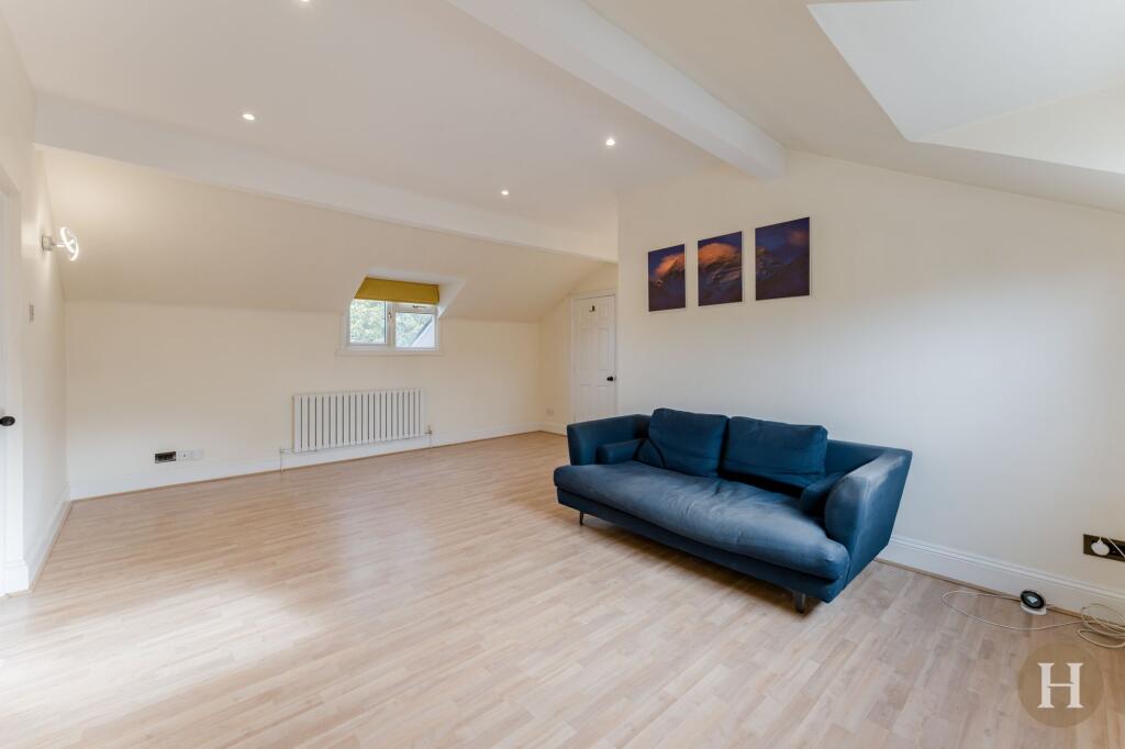 Apartment in Birmingham - More