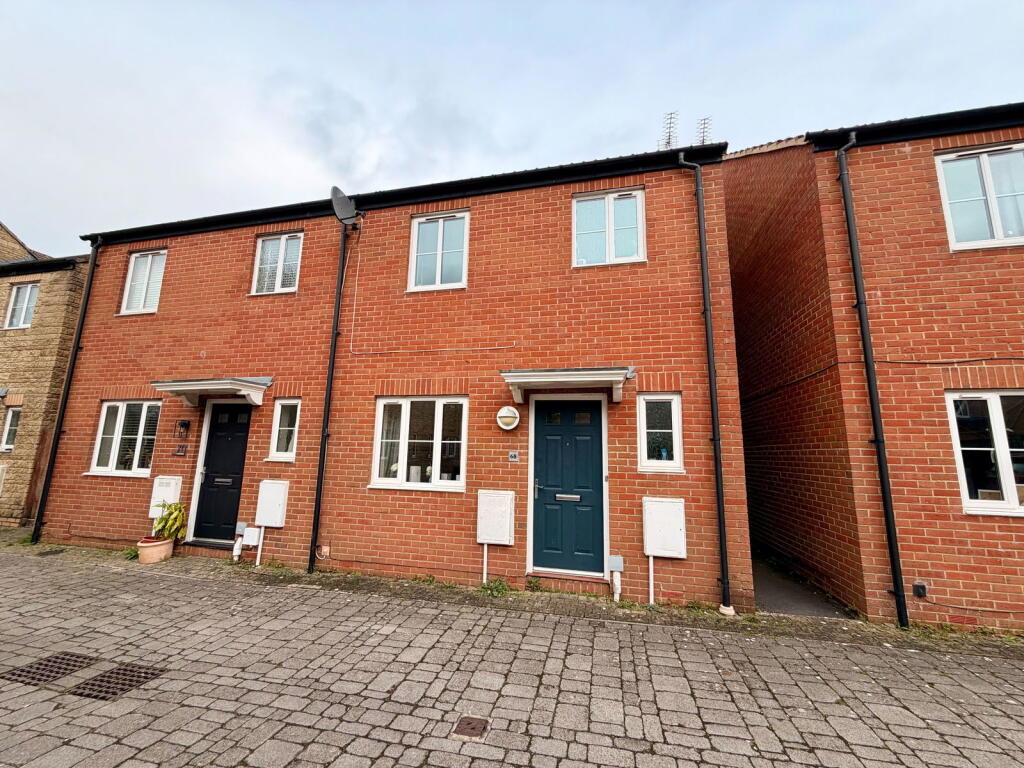 Main image of property: Zander Road, Calne, SN11 9QS