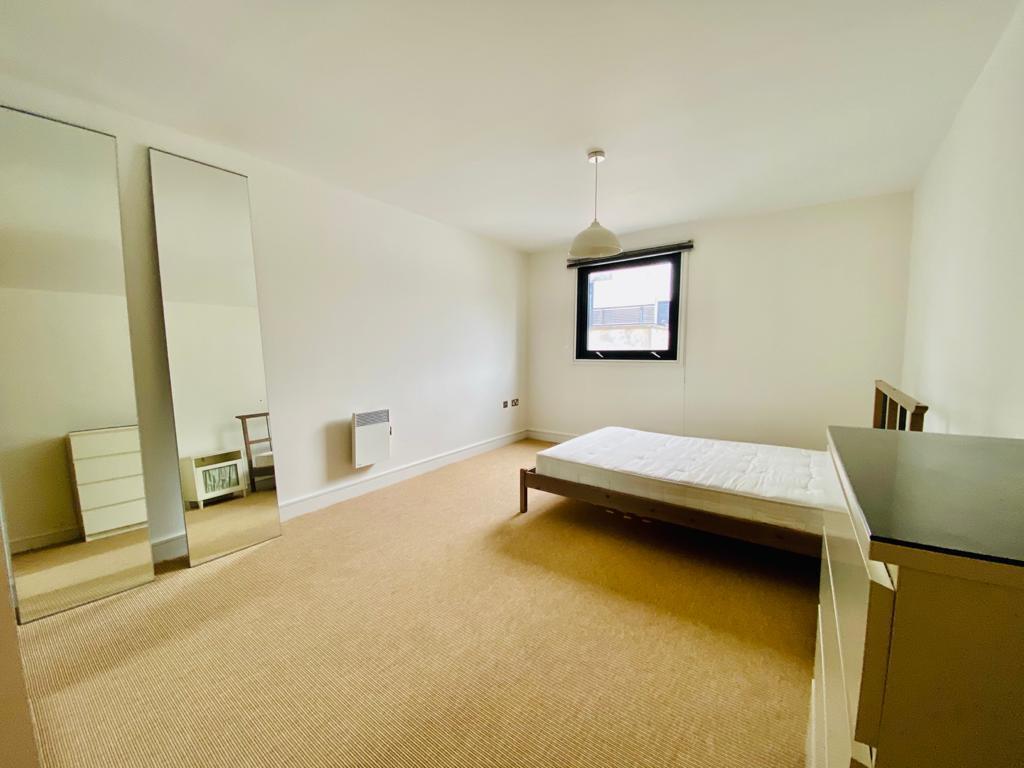 2 bedroom penthouse for rent