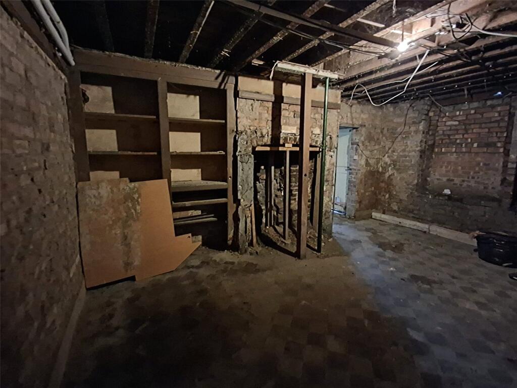 Apartment in Liverpool - View 3