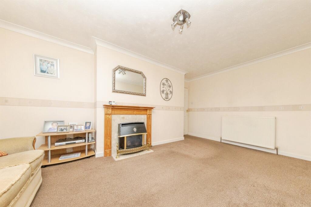James Gardens, St. Osyth, Clacton-On-Sea photo 2