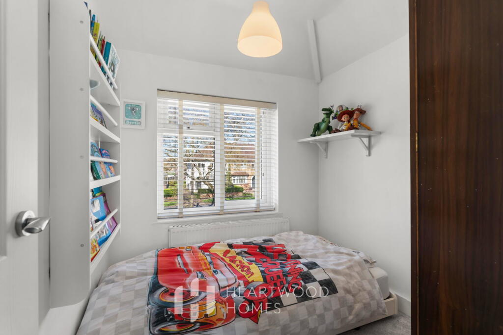 Additional image 17 of Roestock Gardens, Colney Heath, St. Albans, AL4 0QJ
