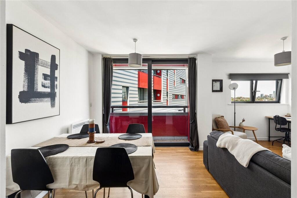 Main image of property: Drayton Park, London, N5