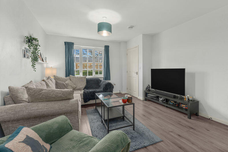 17, Parsons Piece, Banbury photo 2