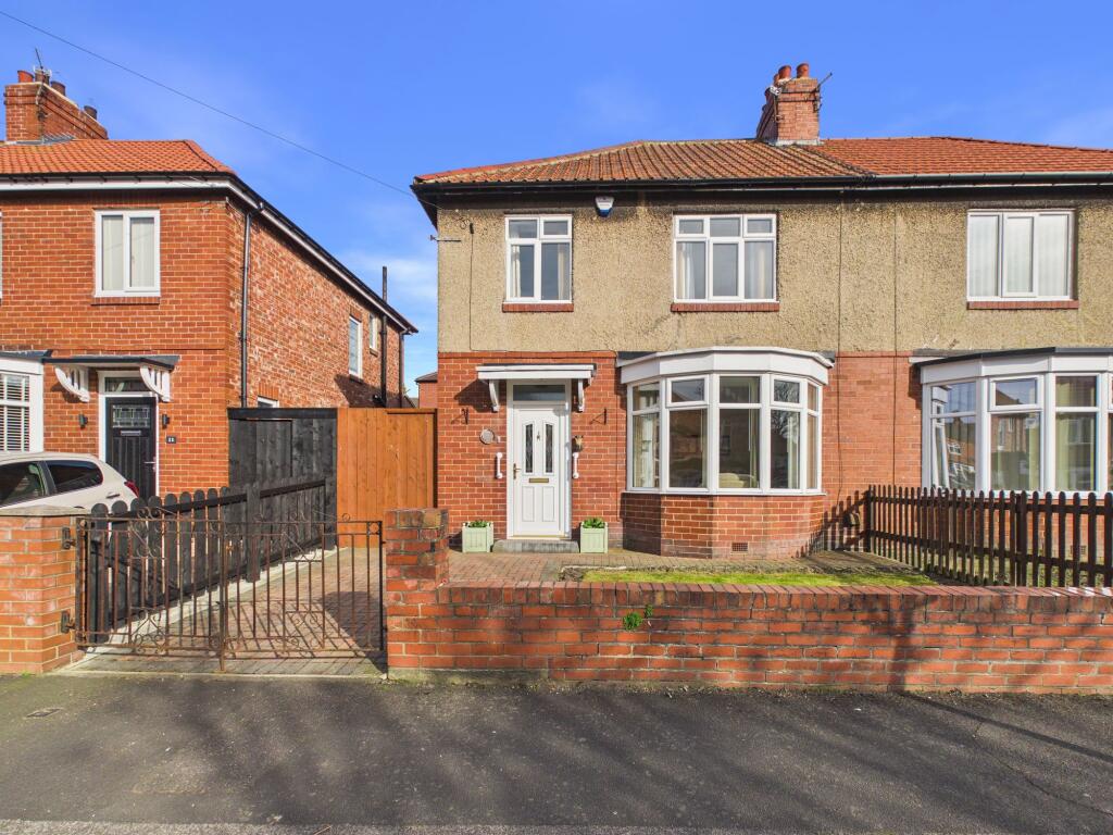 Main image of property: Stratford Gardens, Low Fell, Gateshead, NE9