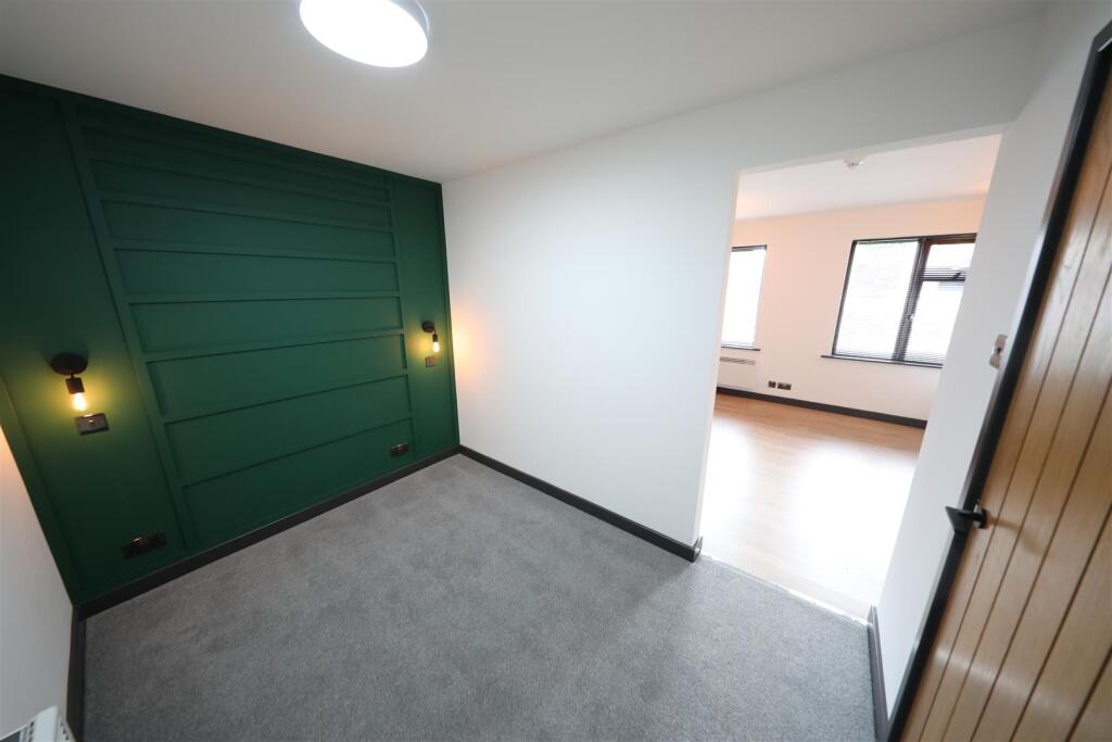 Apartment in Hull, Kingston upon Hull - View 3