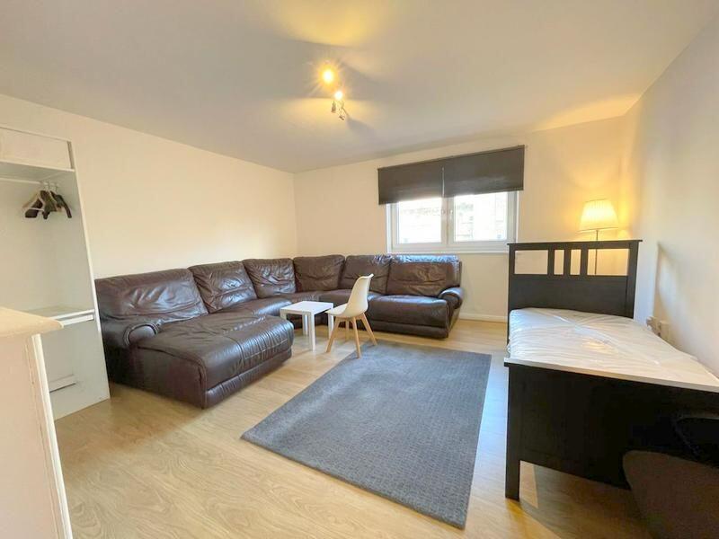 Main image of property: Ampthill Square