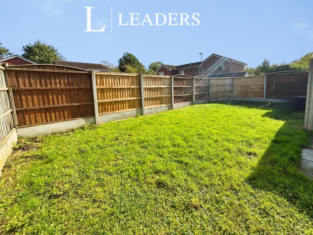 Dove Close, Birchwood, Warrington photo 4