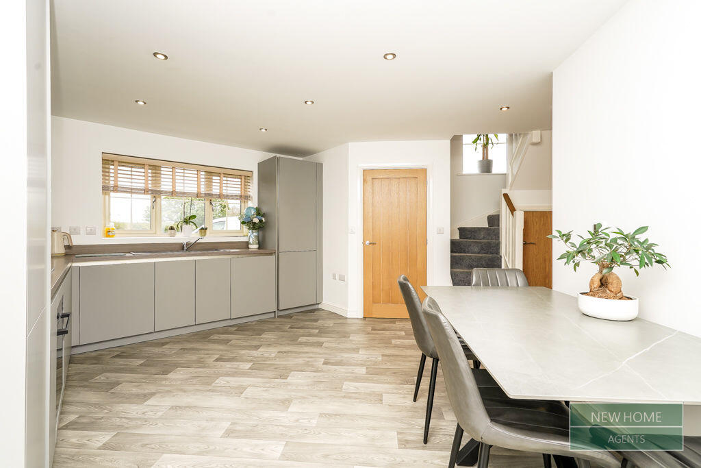 House in North Kesteven, Ruskington - View 3