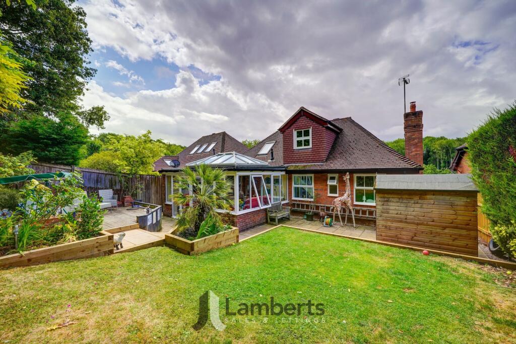 Chesterton Close, Hunt End, B97 photo 2