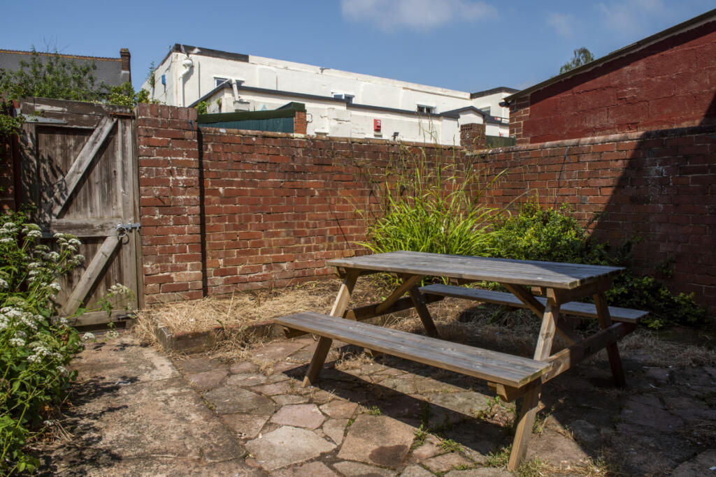 House in Exeter - View 2