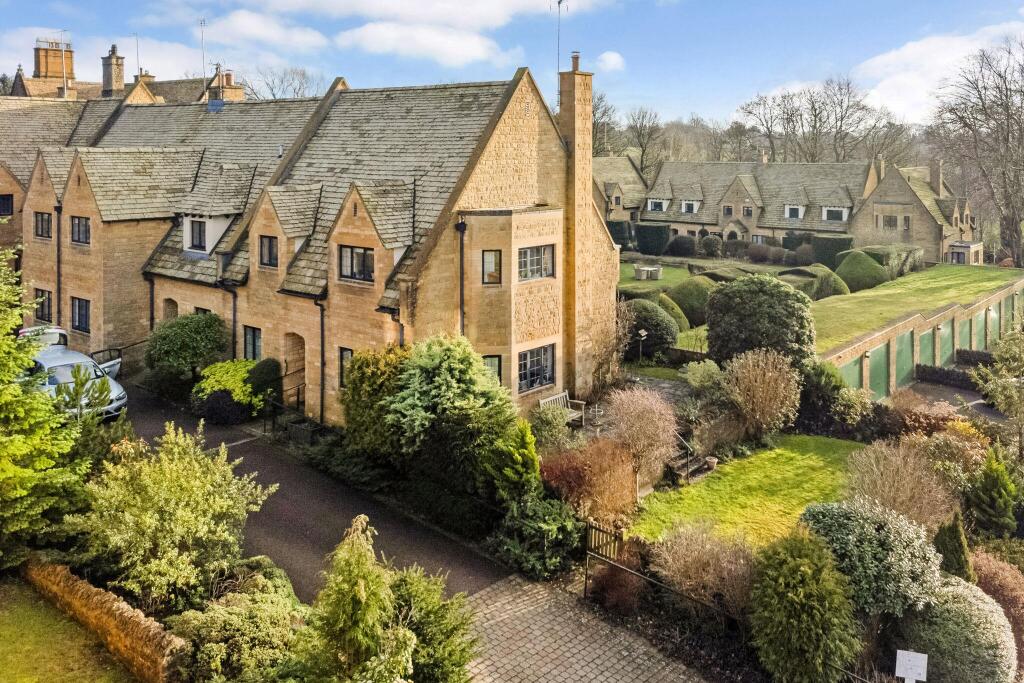 Main image of property: Newlands Court, Stow on the Wold, Cheltenham, Gloucestershire GL54