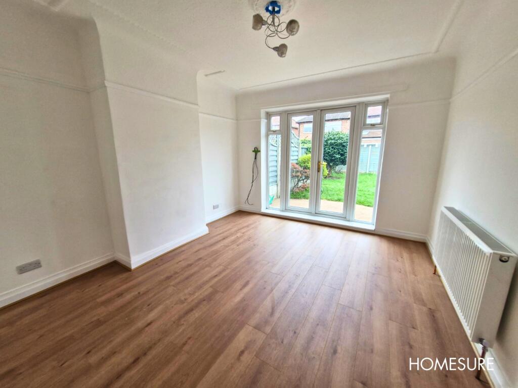 House in Sefton, Brighton le Sands - More