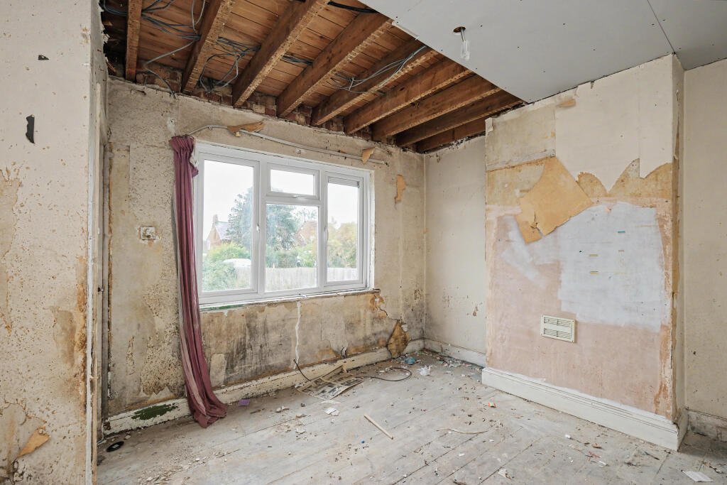 87 Bradwell Road, Bradville, Milton Keynes, MK13 7AX photo 5