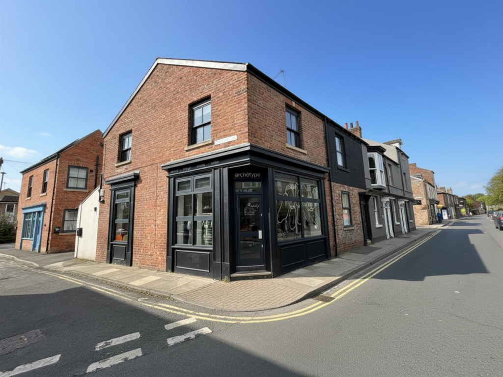 1-bed detached on Nunnery Lane, York, £385,000