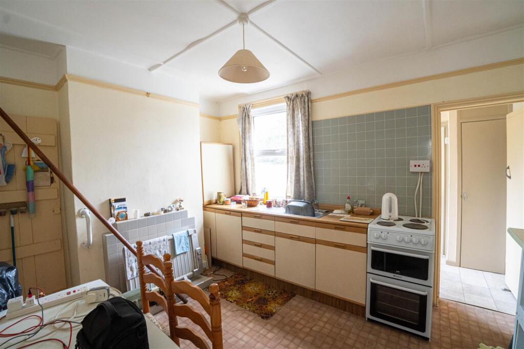House in Tonbridge - View 4