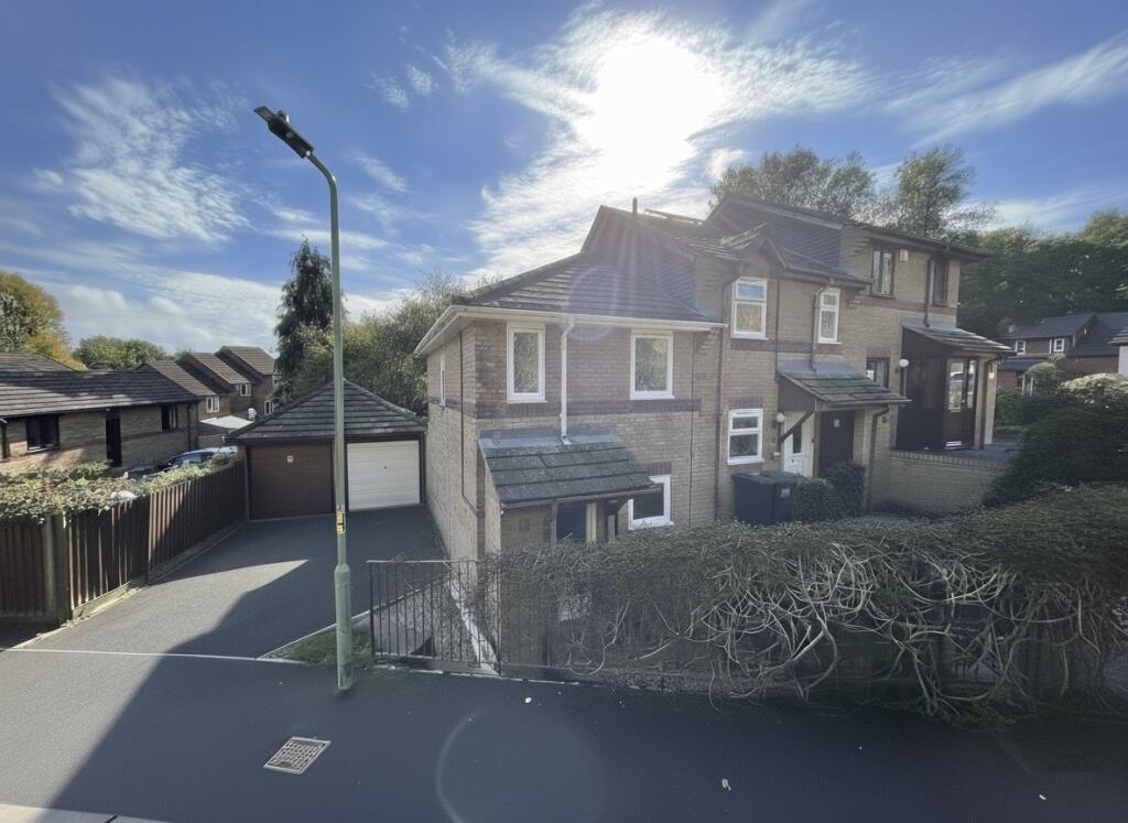 2-bed terraced on Whitycombe Way, Exwick, EX4, £230,000