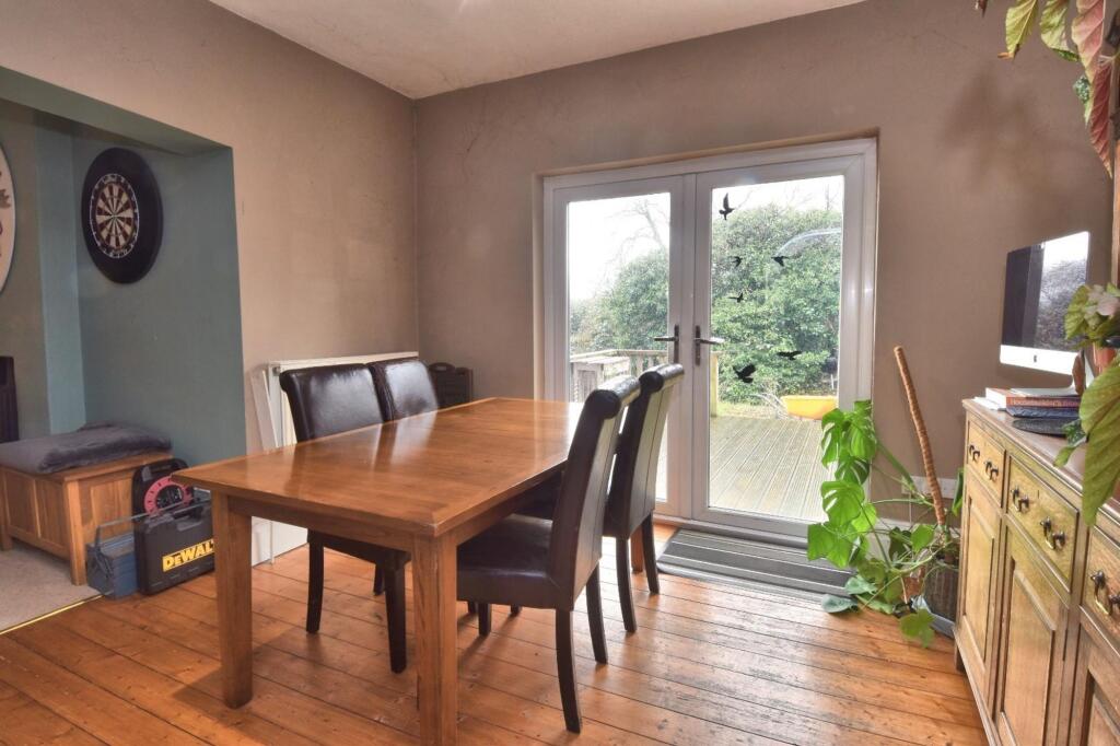 House in Gellifor, Llangynhafal - View 4