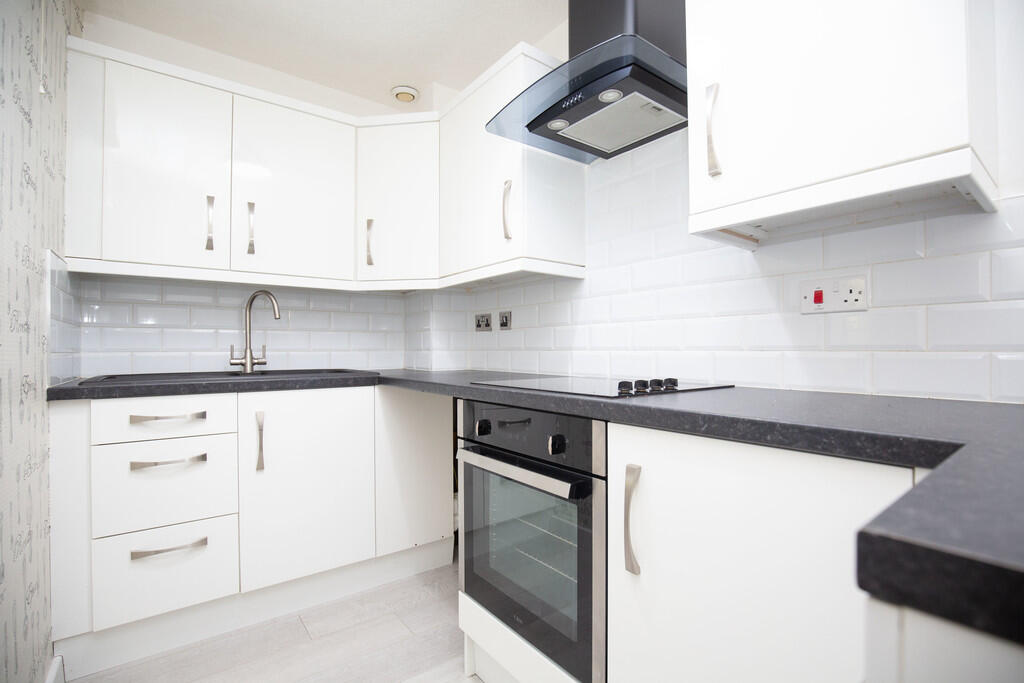 House in North Warwickshire, Polesworth CP - View 2