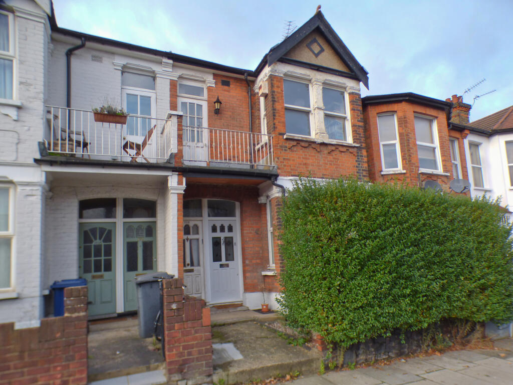 Main image of property: Squires Lane, Finchley Central, N3
