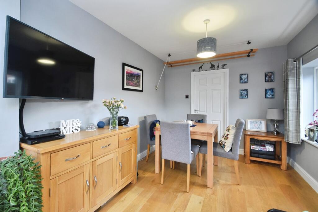 Frogmire Road, Knaresborough, North Yorkshire, HG5 photo 4