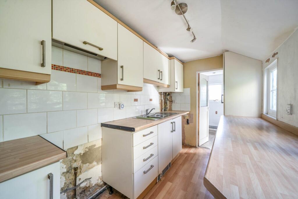 House in East Devon, Axminster - View 3