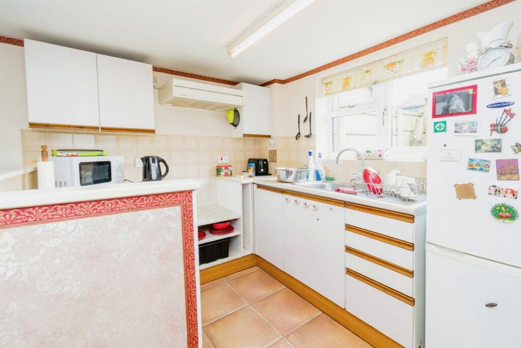 Paynes Road, Southampton photo 3