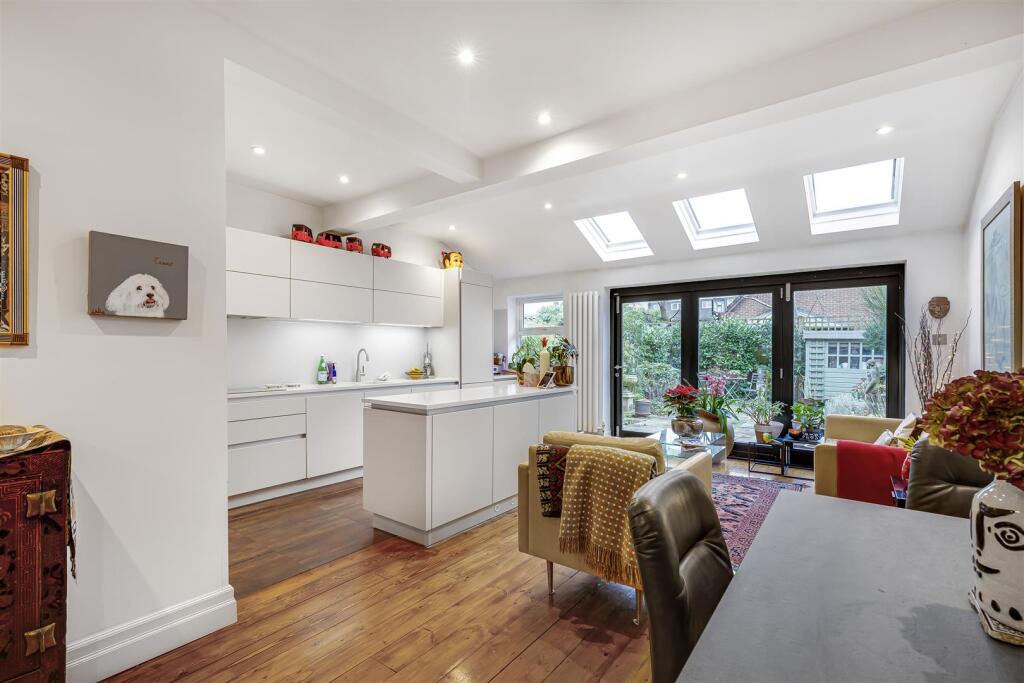 Main image of property: Graemesdyke Avenue, East Sheen, SW14