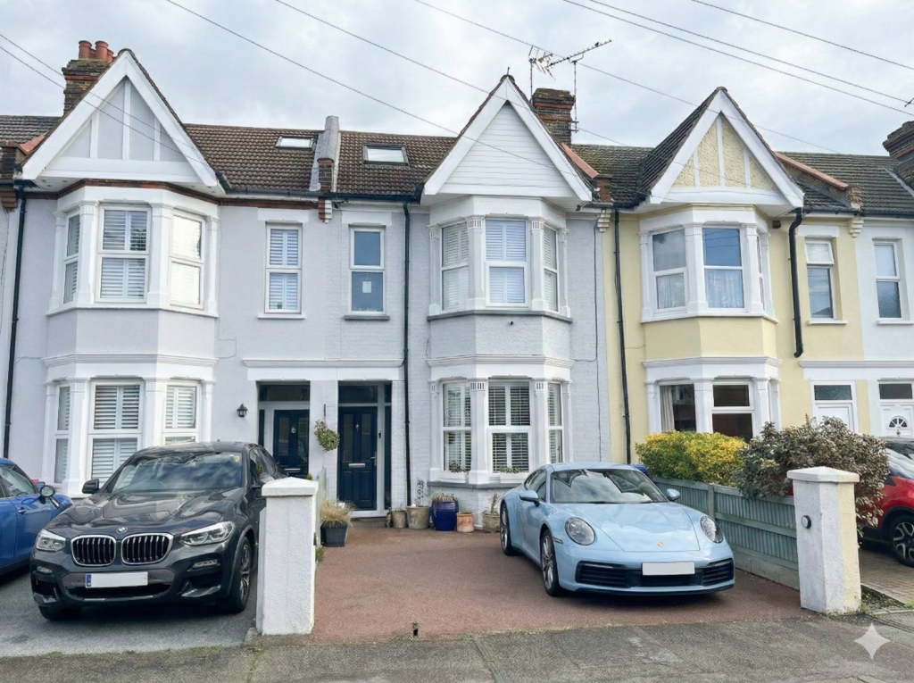 Main image of property: Victoria Road, Southchurch, Southend-on-Sea, Essex, SS1 2TQ