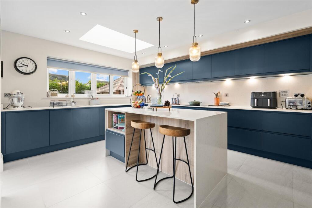 House in Stockton-on-Tees - More