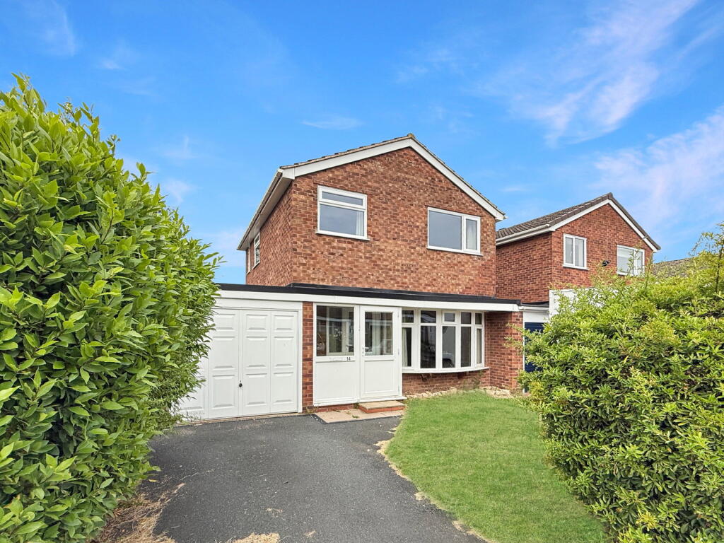 3-bed detached on Pemberton Road, Admaston, Telford, TF5, £230,000