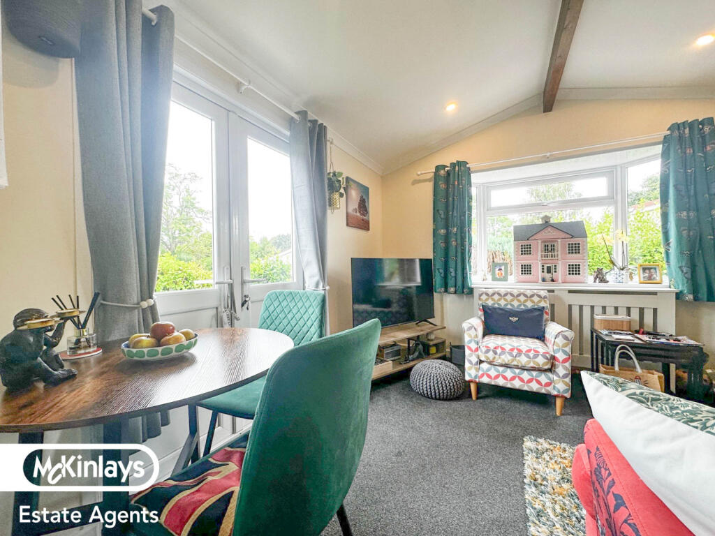 House in Taunton - View 3