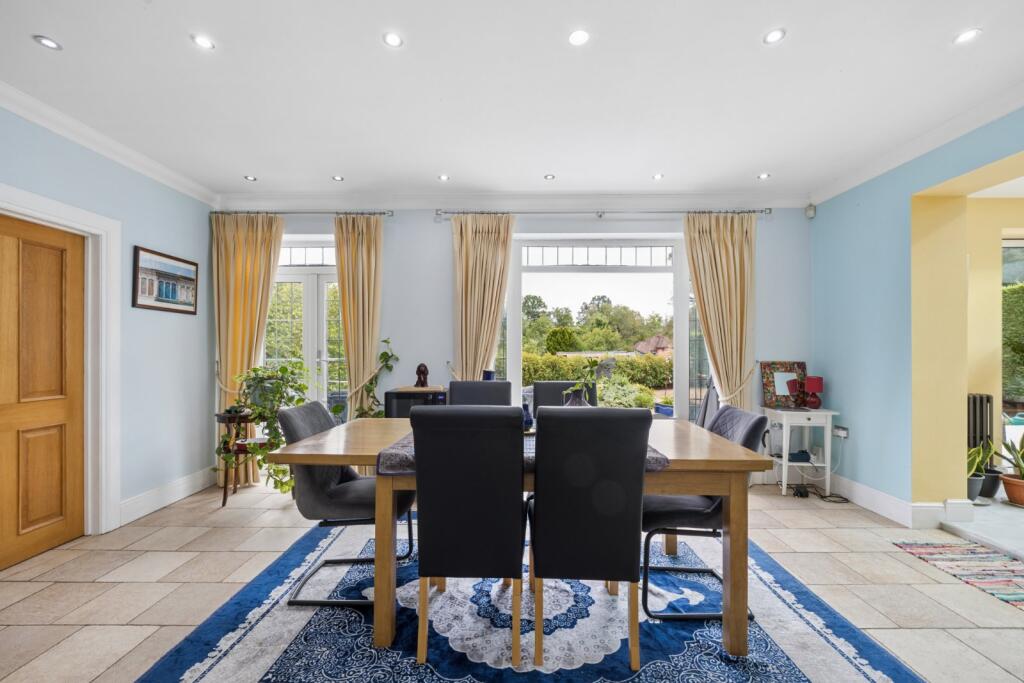 House in Runnymede, Surrey - More