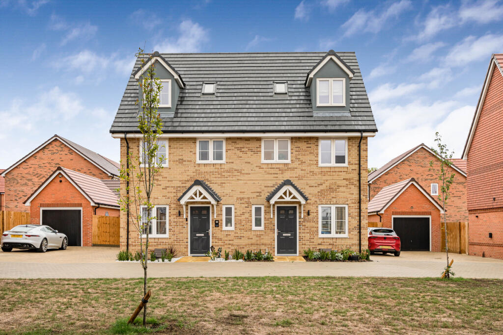 Main image of property: Combe Fell, Didcot, OX11