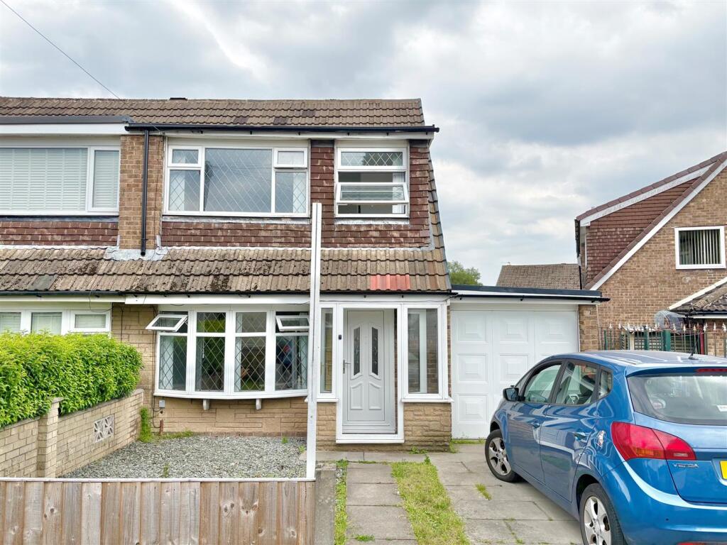Main image of property: Alpine Drive, Leigh
