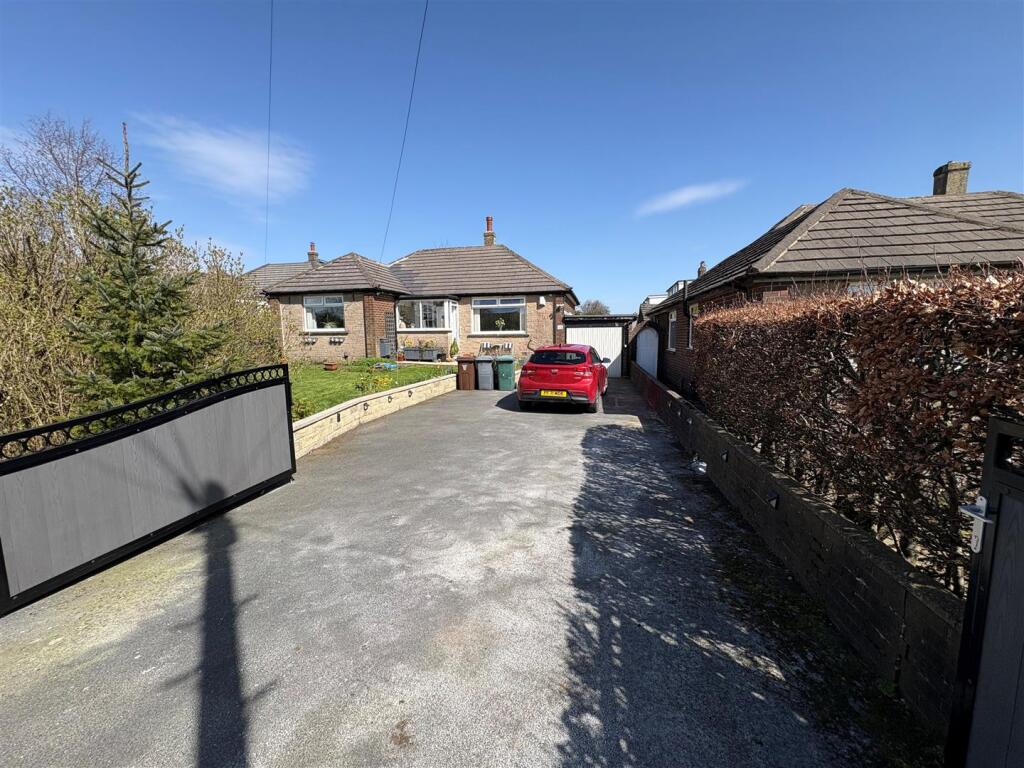 Additional image 21 of Fleet Lane, Queensbury, Bradford