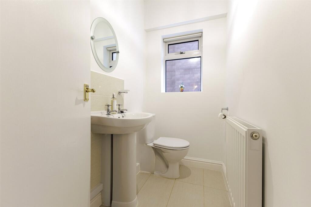 Westminster Crescent, Cyncoed, Cardiff., CF23 photo 5